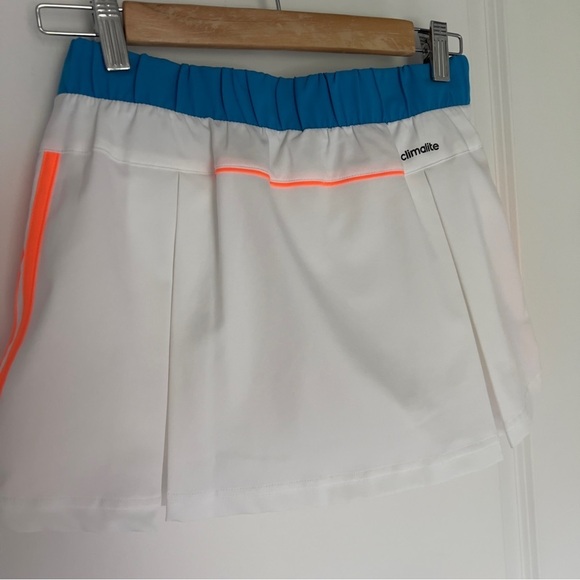 ADIDAS CLIMALITE TENNIS SKORT SIZE S - Picture 6 of 6